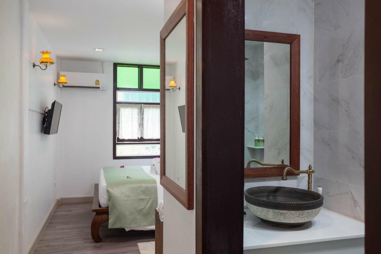 Sound Gallery House - Sha Plus Phuket Bagian luar foto