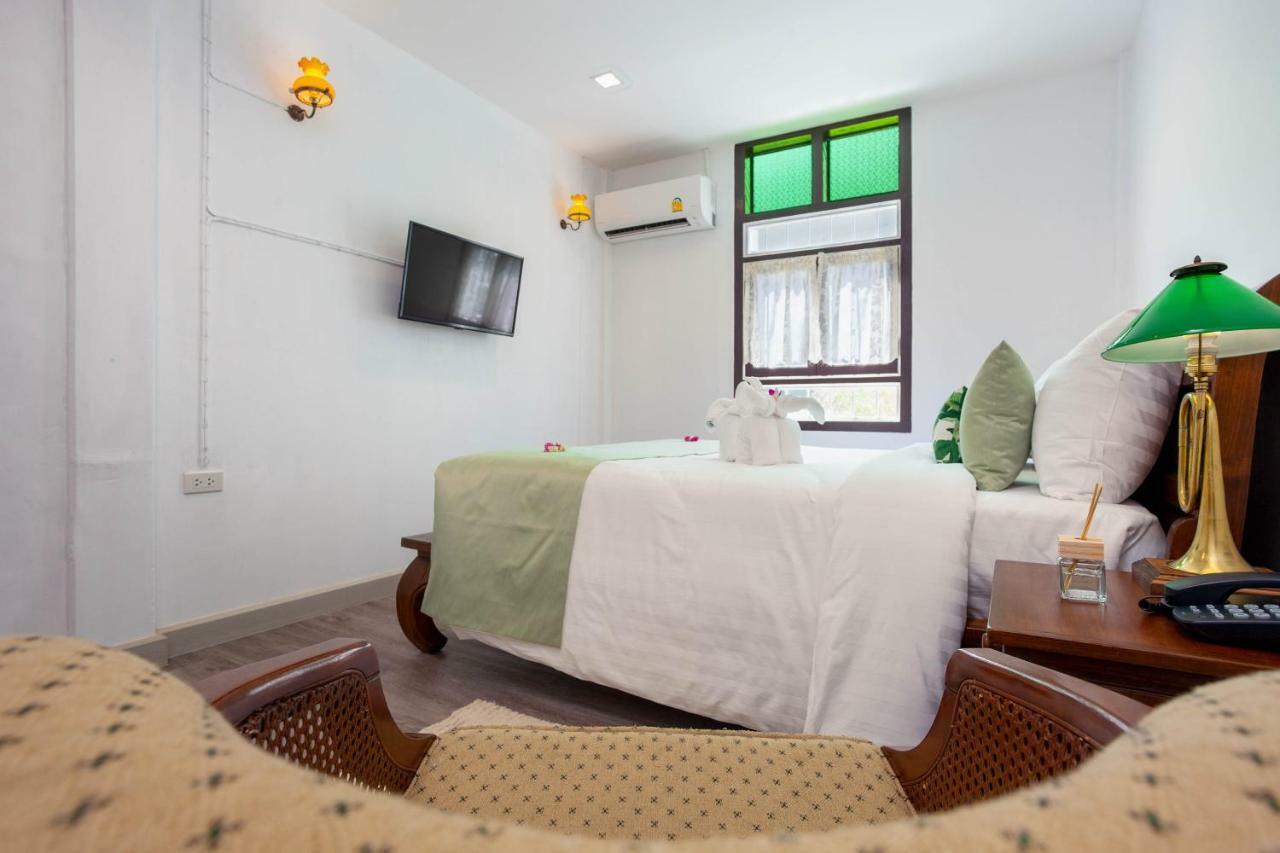 Sound Gallery House - Sha Plus Phuket Bagian luar foto